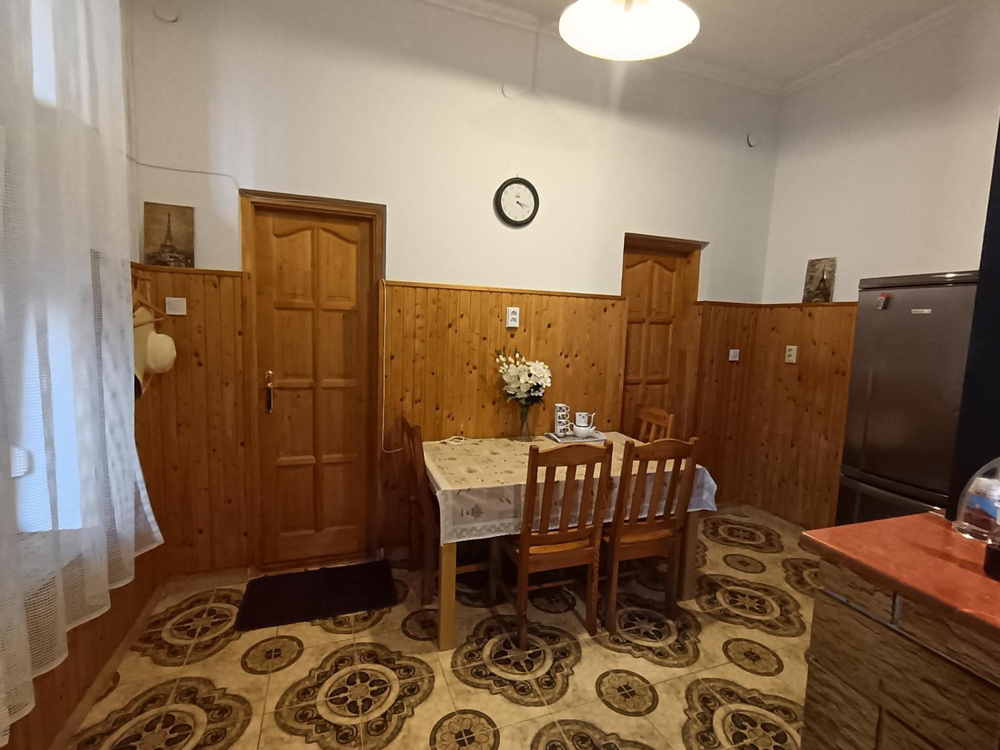 Room Apartment