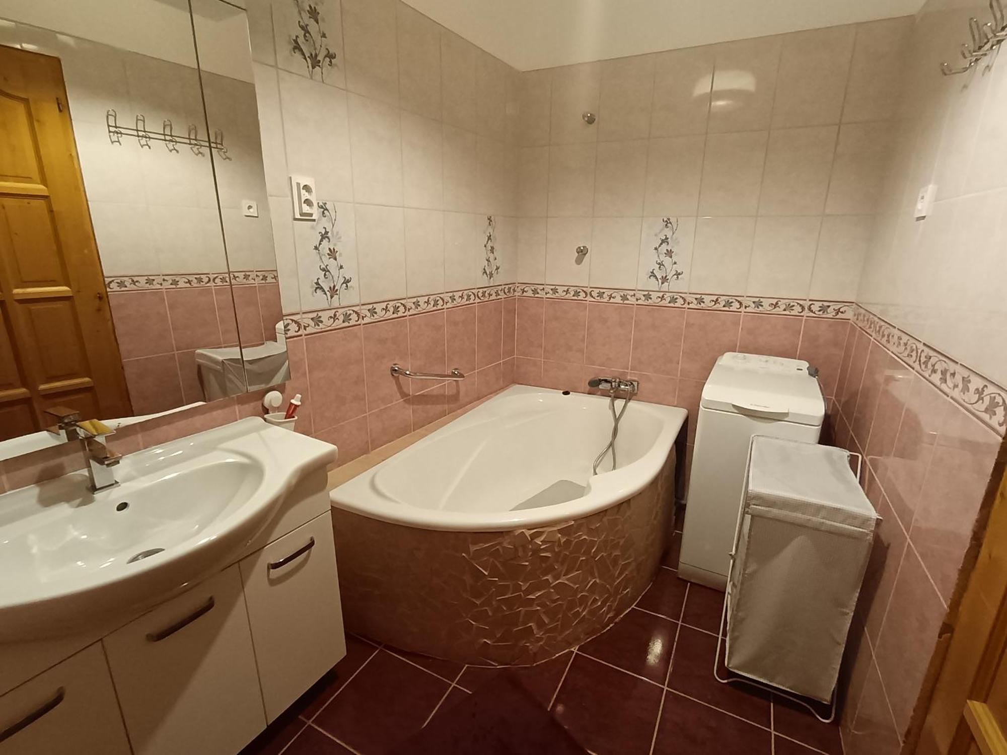 Room Apartment